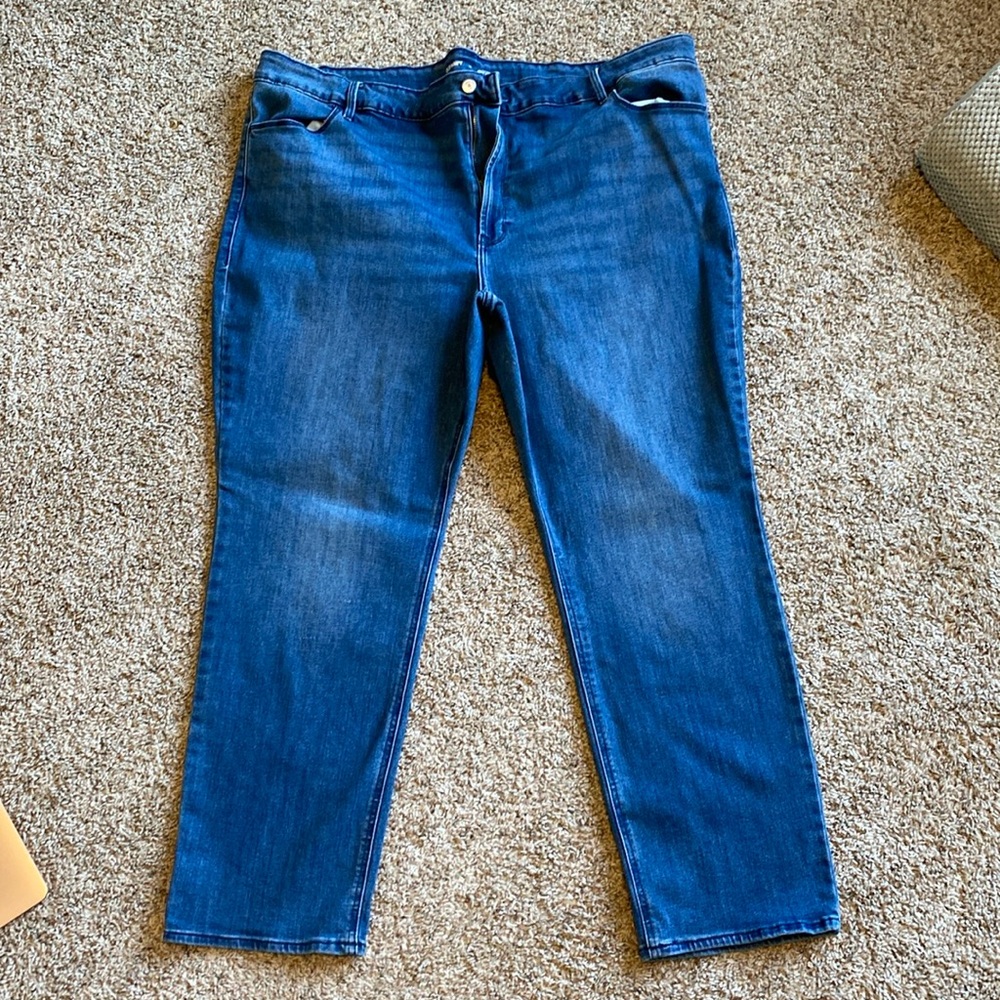 Old Navy Medium-Wash Straight Leg Jeans